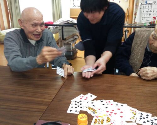FA2628CA-3784-4EC8-B7FF-99EE533B4377